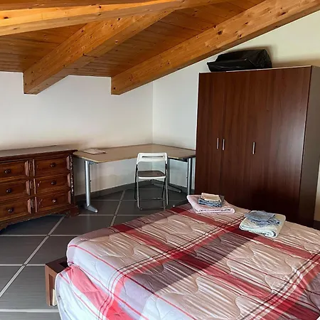 Comfortable Attic With Parking Space In Italy * Chiavari